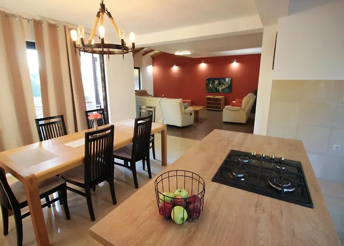 In Jakov Polje With Wifi *